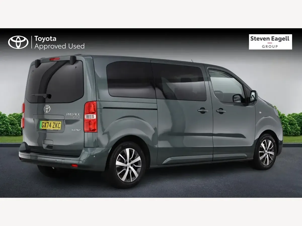 Used Toyota Proace Verso City 100 kW (136 HP) 2024 Green Estate