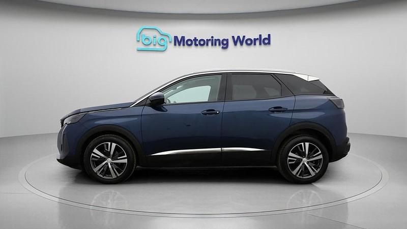 Used Peugeot 3008 Allure Premium 130 HP (95 kW) 2021 Blue SUV