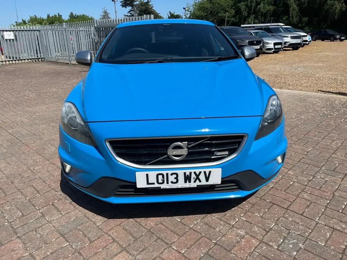 Used Volvo V40 R-Design 2013 Blue Hatchback