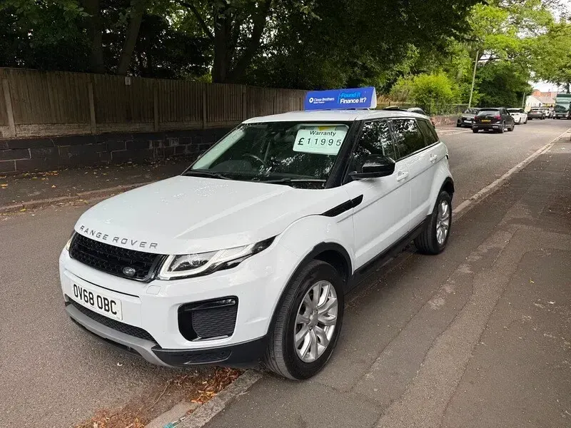 Begagnad Land Rover Range Rover evoque SE 240 HK (176 kW) 2018 Vit SUV