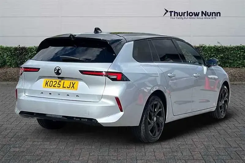 Begagnad Vauxhall Astra S 130 HK (95 kW) 2025 Grå Kombi