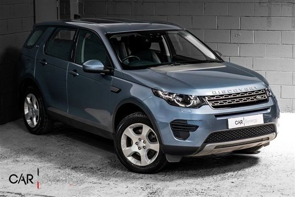 Blue Used 2018 Land Rover Discovery Sport SE SUV | £11,195 (Fair price) - Image 1/1