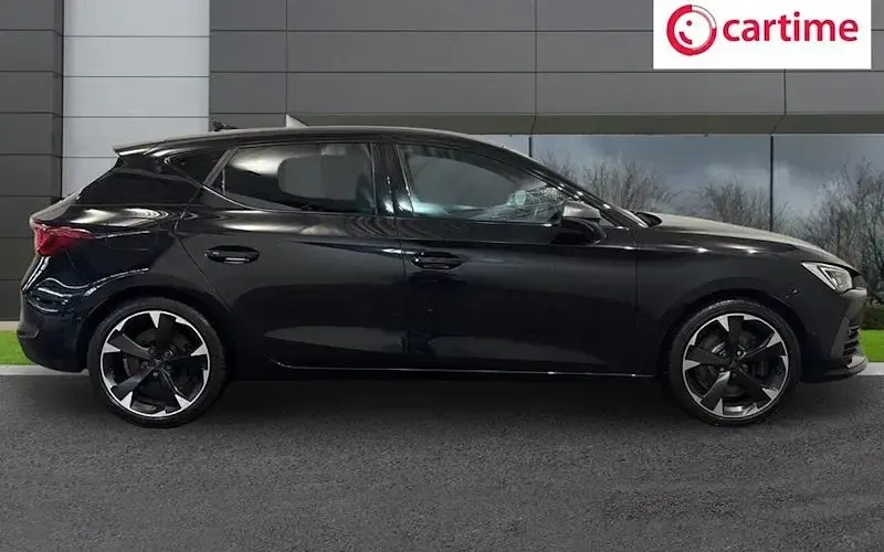 Used Cupra Leon VZ1 245 HP (180 kW) 2023 Black Hatchback