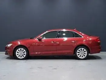 Used Audi A4 Comfort 150 HP (110 kW) 2019 Red Sedan