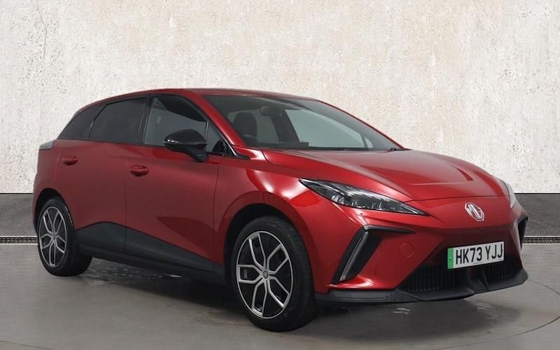 Used 2025 MG MG4 EV Trophy Hatchback | £17,581 (Good price) - Image 1/3