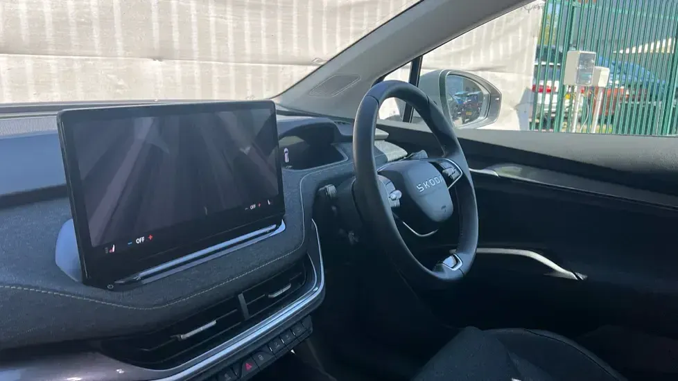 Nuevo Skoda Elroq SE L 150 kW (204 CV) 2026 Plateado SUV