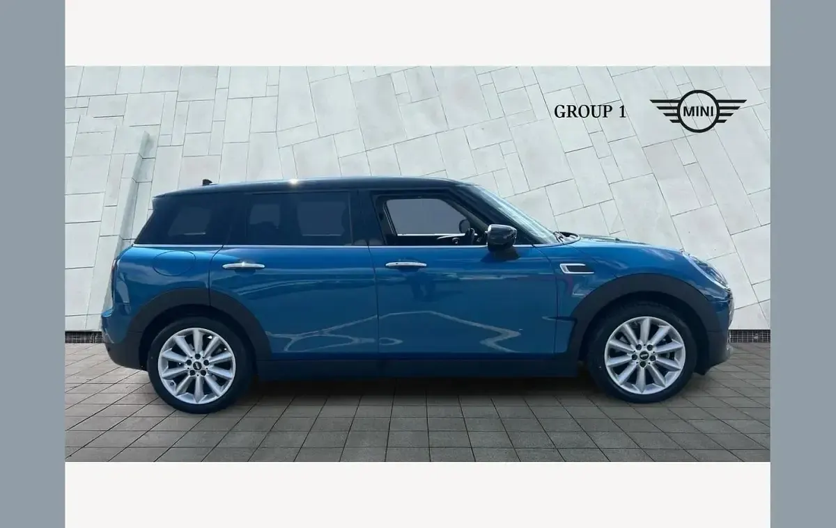 Used Mini Cooper Clubman Classic 134 HP (98 kW) 2023 Blue Estate