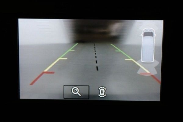 Image 3/4