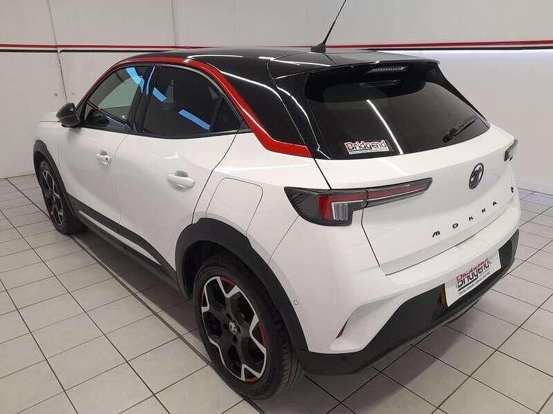 Used Vauxhall Mokka SRi 100 kW (136 HP) 2021 White SUV