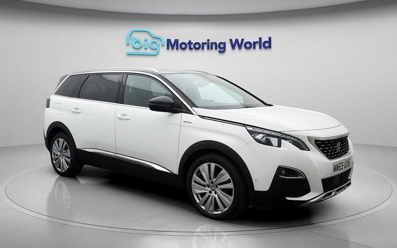 Used Peugeot 5008 Premium 181 HP (133 kW) 2019 White SUV