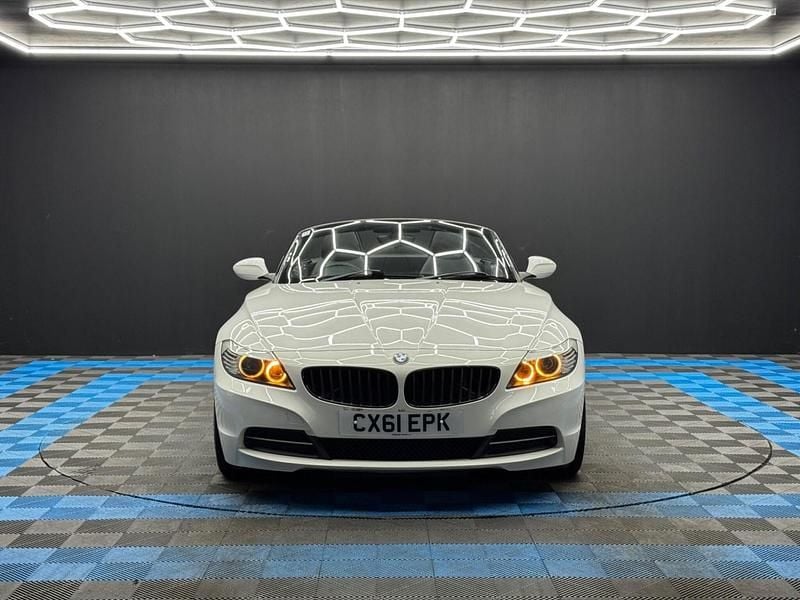 Used BMW Z4 2011 White Cabriolet