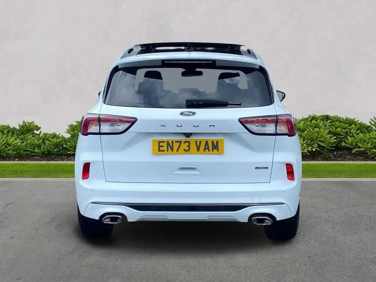Used Ford Kuga ST-Line X 2024 White SUV
