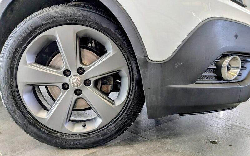 Used Vauxhall Mokka S 140 HP (102 kW) 2015 White SUV