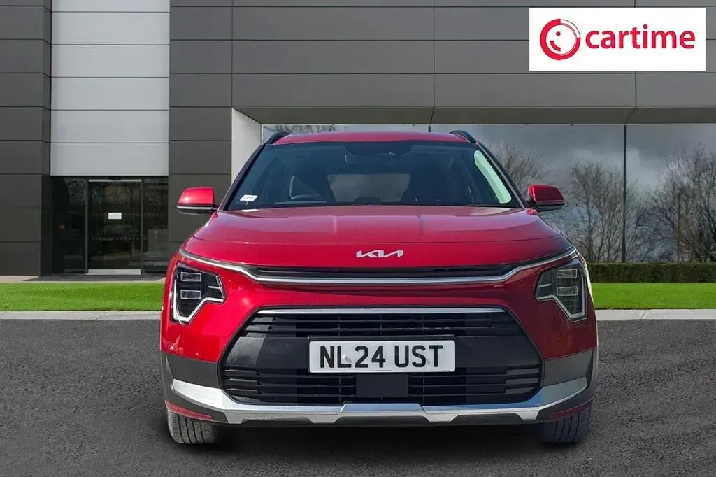 Used Kia Niro 141 HP (103 kW) 2023 Red SUV