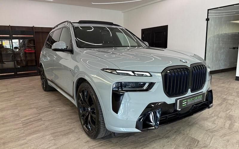 Used 2025 BMW X7 M Sport SUV | £59,990 (Super price) - Image 1/4