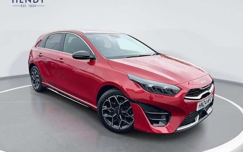 Used 2024 Kia Ceed GT-Line Hatchback | £18,499 (Fair price) - Image 1/4