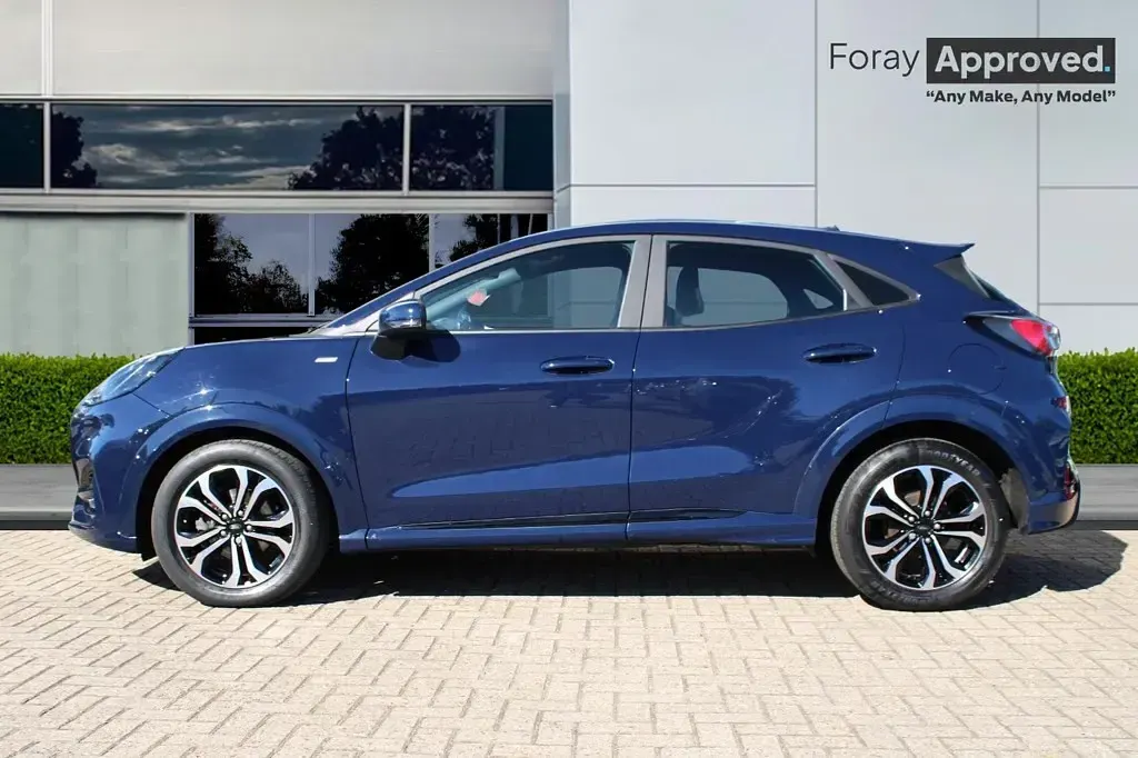 Used Ford Puma ST-Line 2023 Blaser blue SUV