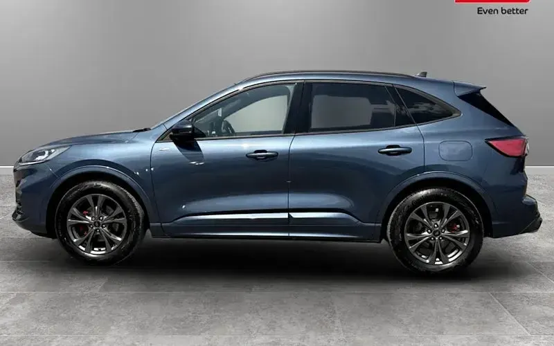Used Ford Kuga ST-Line 150 HP (110 kW) 2023 Blue SUV