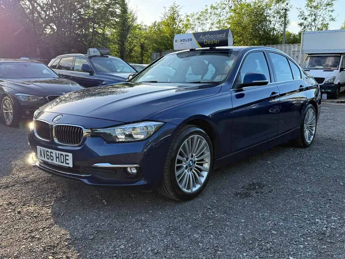 Used BMW 320 Luxury Line 190 HP (139 kW) 2016 Blue Sedan