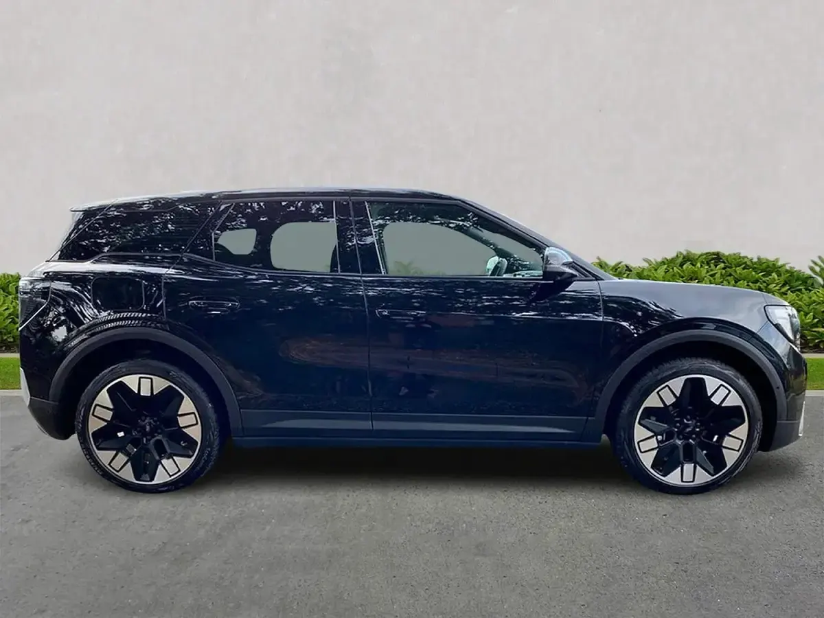 Used Ford Explorer Premium 250 kW (340 HP) 2024 Black SUV