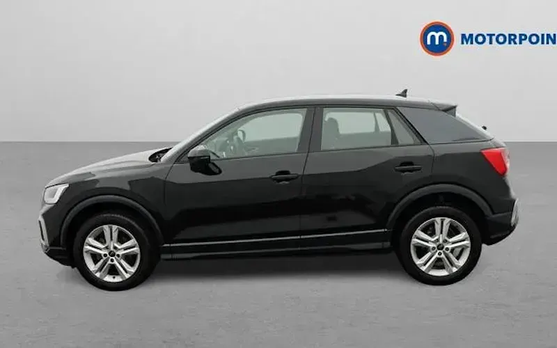 Used Audi Q2 Sport 110 HP (80 kW) 2023 Black SUV