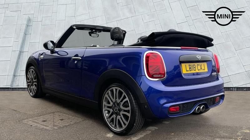 Used Mini Cooper S 189 HP (139 kW) 2018 Blue Hatchback