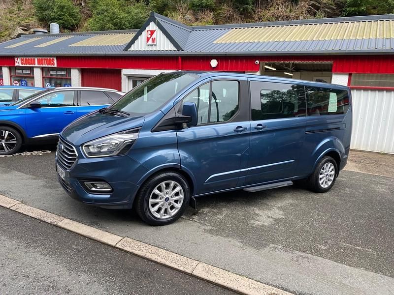 Used Ford Tourneo Custom Titanium 130 HP (95 kW) 2019 Blue Van