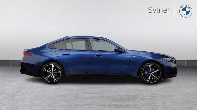 Used BMW i5 M Sport 246 kW (335 HP) 2024 Blue Sedan
