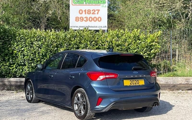 Used Ford Focus ST-Line 120 HP (88 kW) 2020 Blue Hatchback
