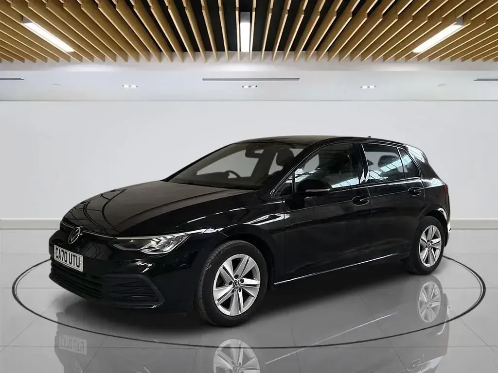 Used VW Golf VII Life 130 HP (95 kW) 2020 Black Hatchback