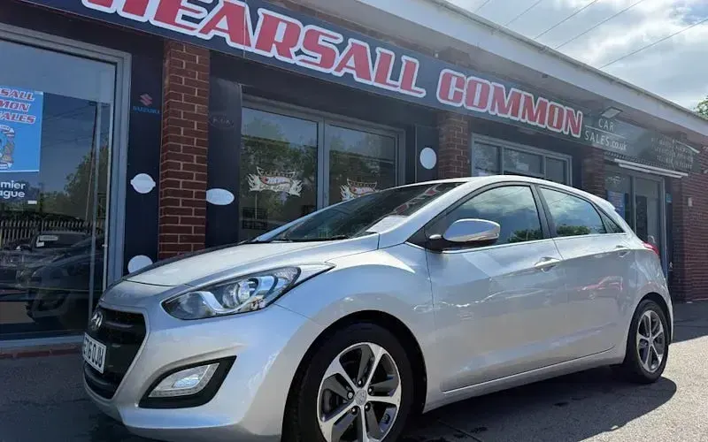 Begagnad Hyundai i30 SE 101 HK (74 kW) 2016 Halvkombi