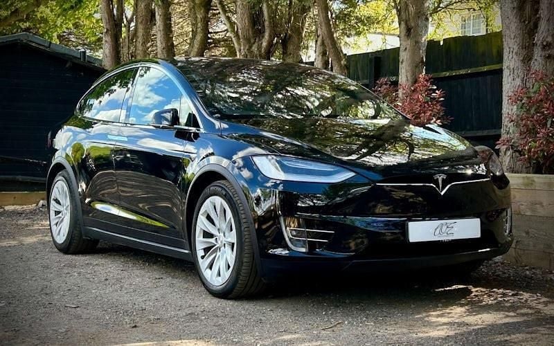 Używany Tesla Model X Long Range AWD 397 kW (541 KM) 2020 SUV