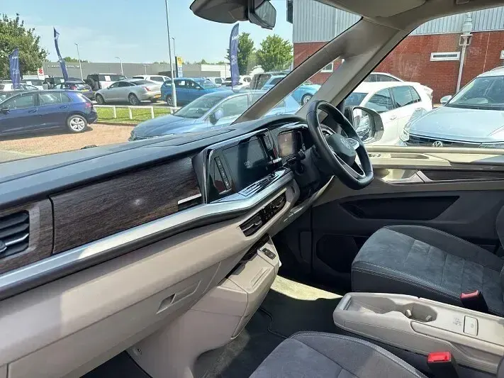 Used VW Multivan Style 218 HP (160 kW) 2024 Silver MPV