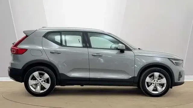Used Volvo XC40 Core 161 HP (118 kW) 2025 Grey SUV