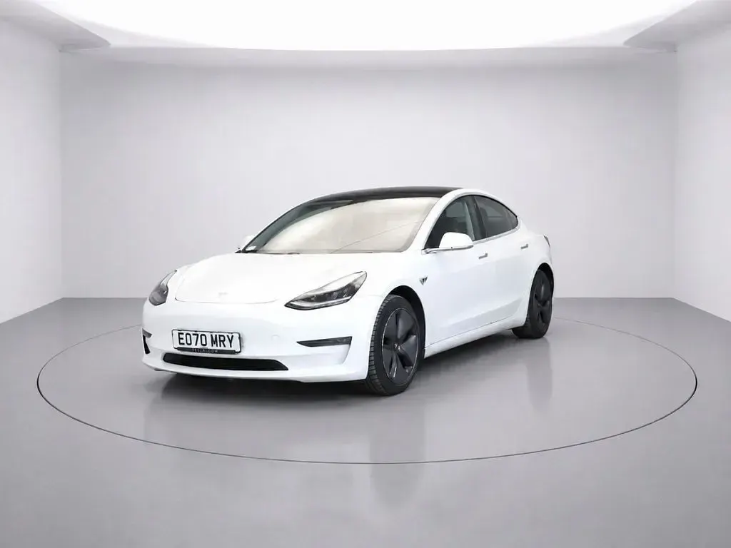Used Tesla Model 3 Long Range AWD 366 kW (498 HP) 2020 White Sedan