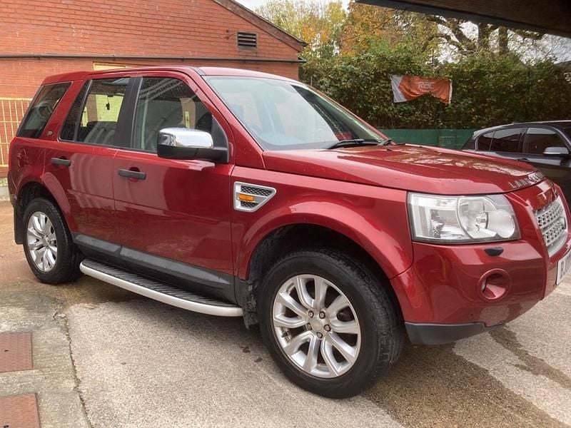 Red Used 2008 Land Rover Freelander 2 HSE SUV | £5,995 (Good price) - Image 1/4