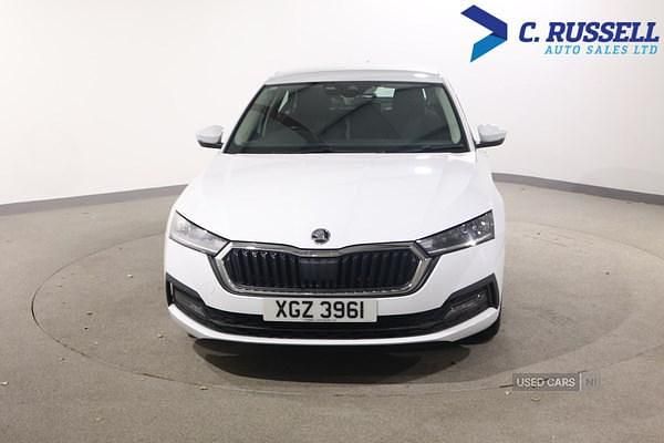 Used Skoda Octavia SE 2022 White Hatchback