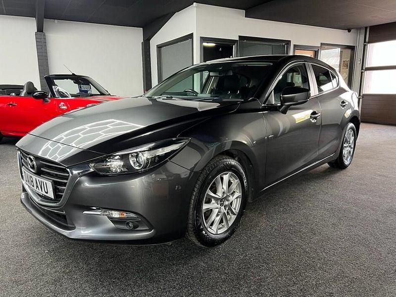 Used Mazda 3 121 HP (88 kW) 2018 Grey Hatchback