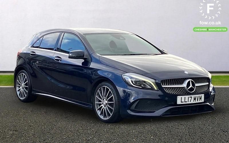 Begagnad Mercedes A200 AMG Line Premium 156 HK (114 kW) 2017 Halvkombi
