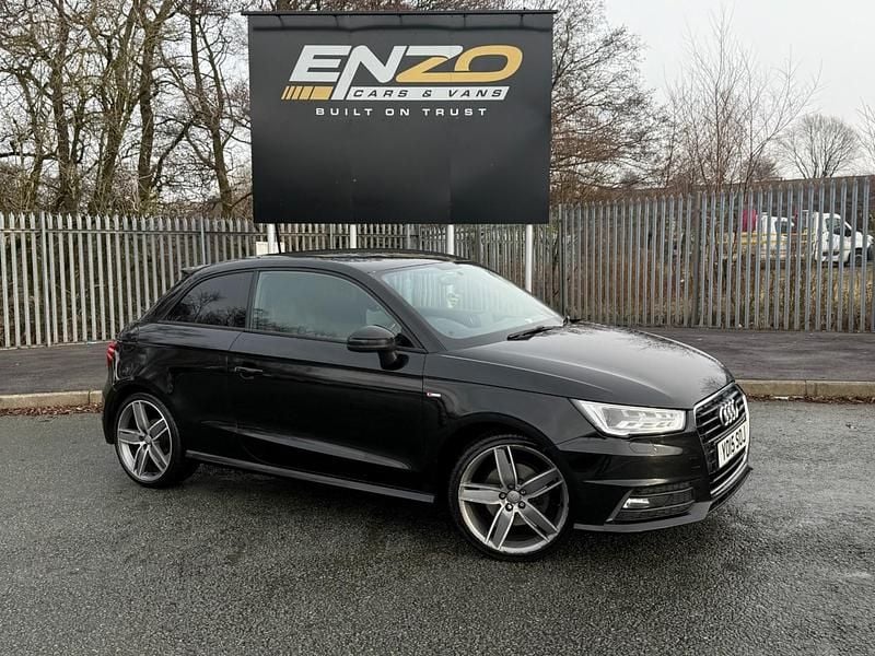 Usado Audi A1 S-Line 116 HP (85 kW) 2015 Preto Citadino