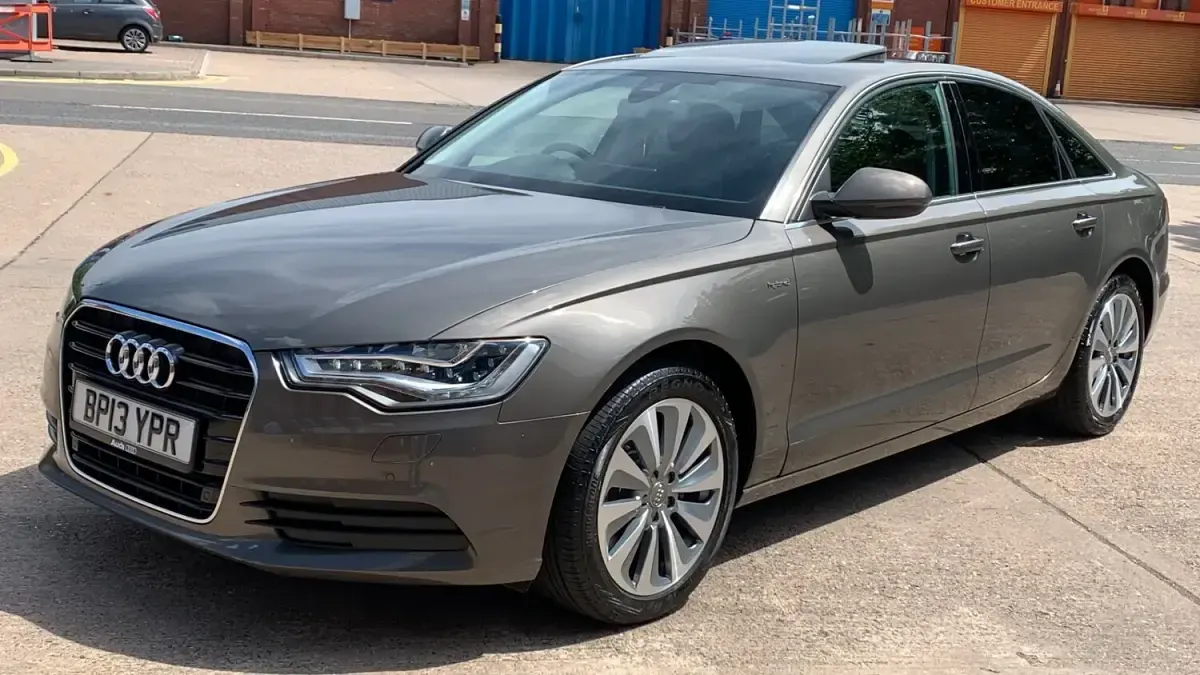 Used Audi A6 Comfort 245 HP (180 kW) 2013 Grey Sedan