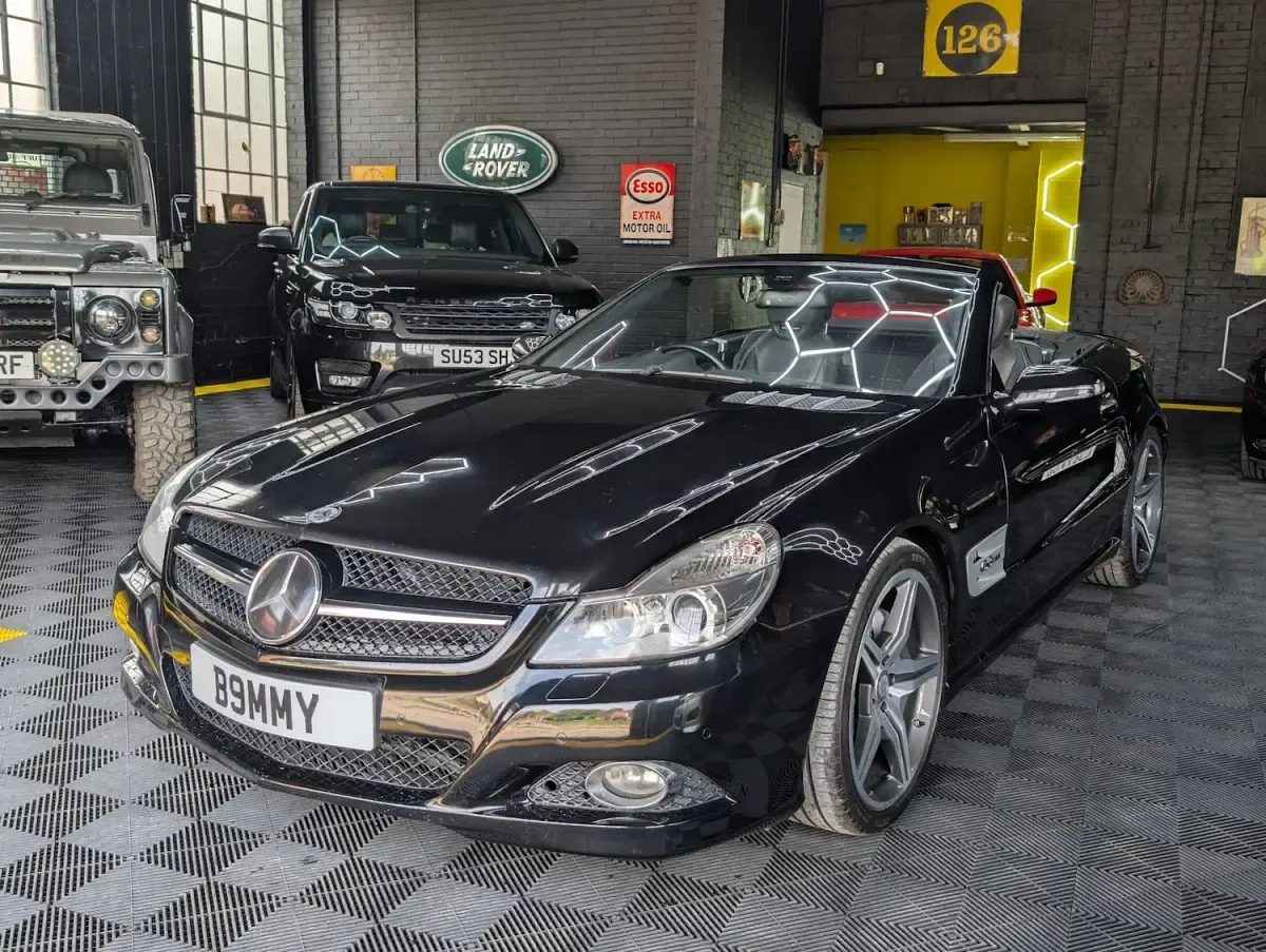 Used Mercedes SL500 2010 Black Cabriolet