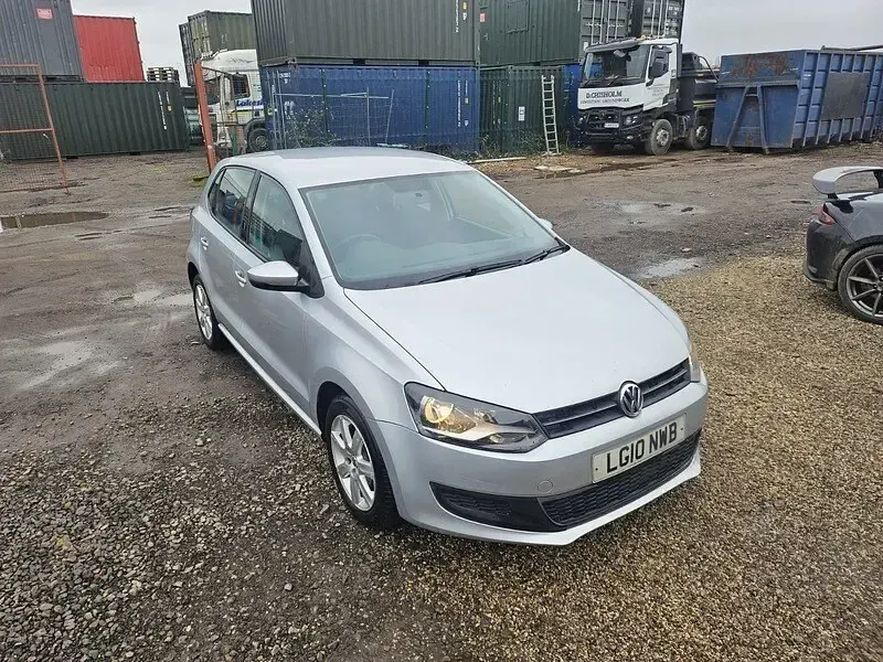 Used VW Polo SE 85 HP (62 kW) 2010 Silver Hatchback
