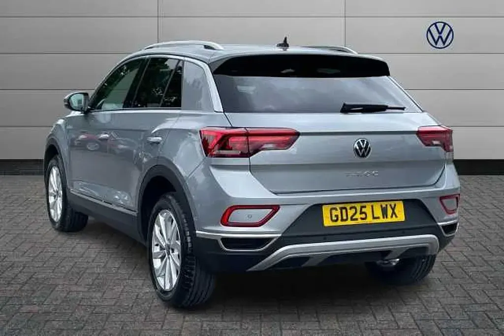 Used VW T-Roc Style 150 HP (110 kW) 2025 Silver SUV