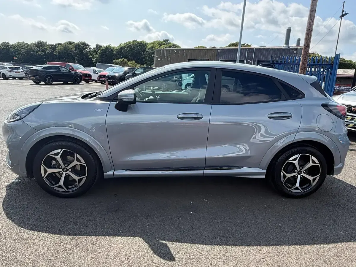 Used Ford Puma ST-Line 125 HP (91 kW) 2025 Silver SUV