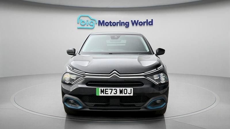 Used Citroën e-C4 Shine 100 kW (136 HP) 2023 Black Hatchback