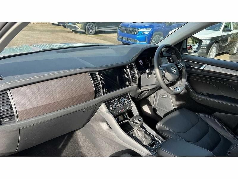 Used Skoda Kodiaq SE L Executive 110 HP (80 kW) 2024 Brilliant silver metallic SUV