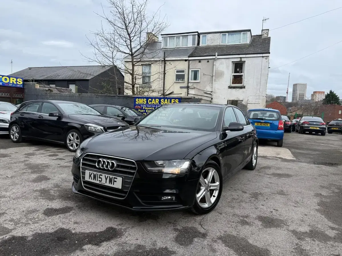 Used Audi A4 Comfort 163 HP (119 kW) 2015 Black Sedan