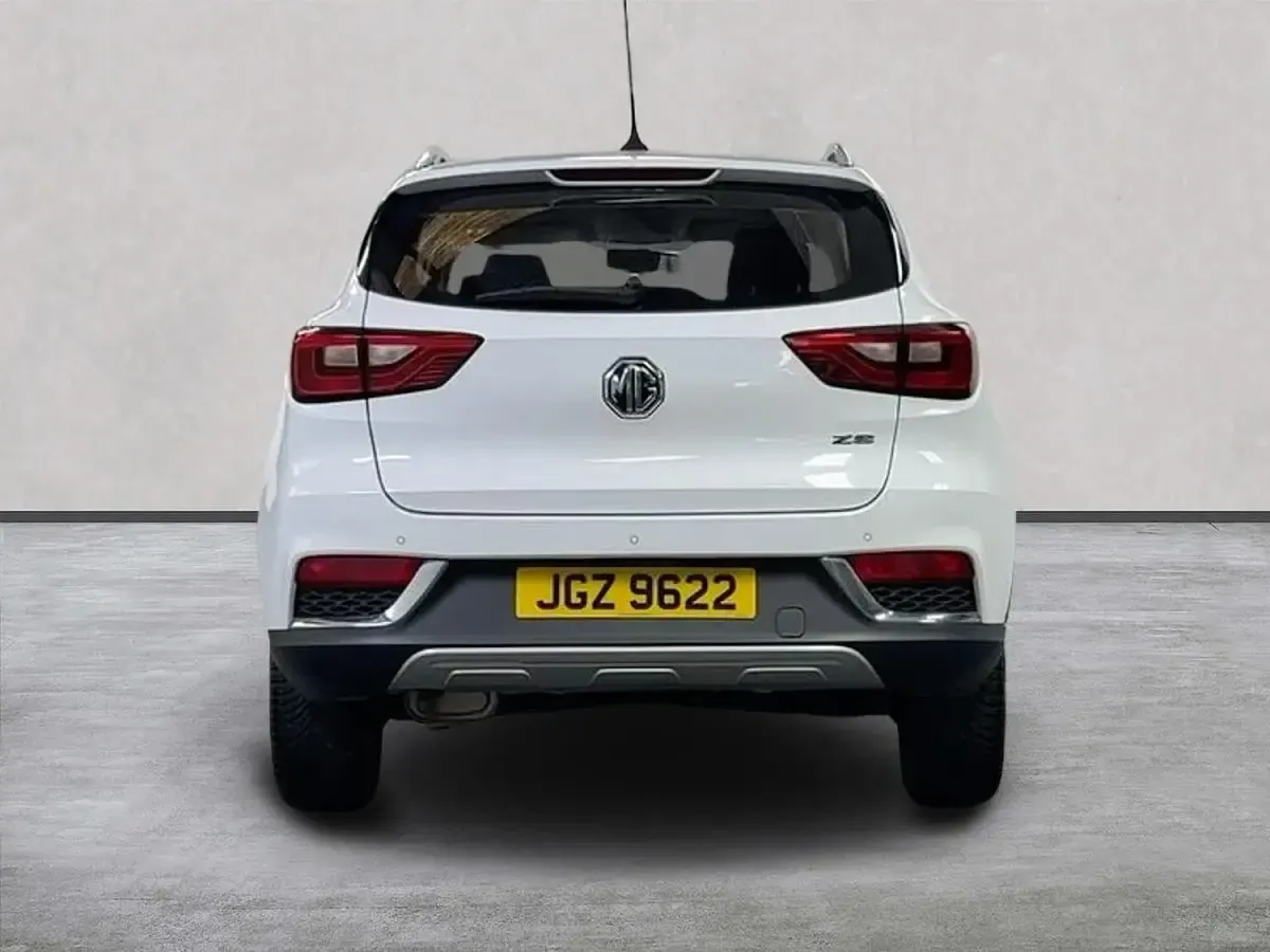 Used MG ZS Excite 106 HP (77 kW) 2018 White SUV