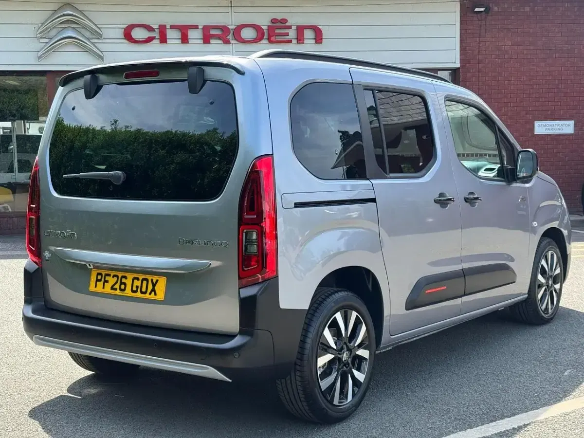 New Citroën Berlingo 130 HP (95 kW) 2026 Grey MPV